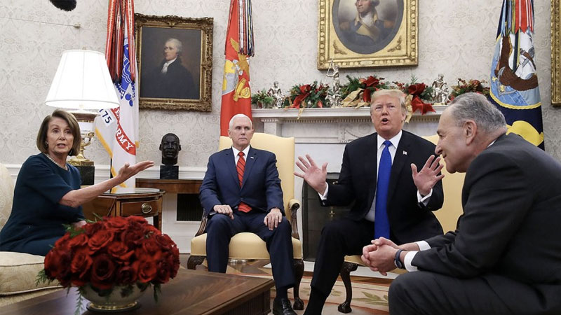 2018 Donald Trump, Mike Pence, Charles Schumer and Nancy Pelosi Oval Office Meeting