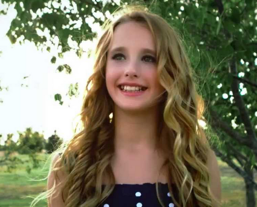 Alison Gold's "Chinese Food"