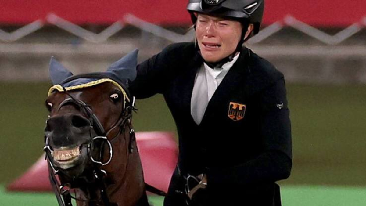 Annika Schleu Horse Incident Tokyo Olympics 2020
