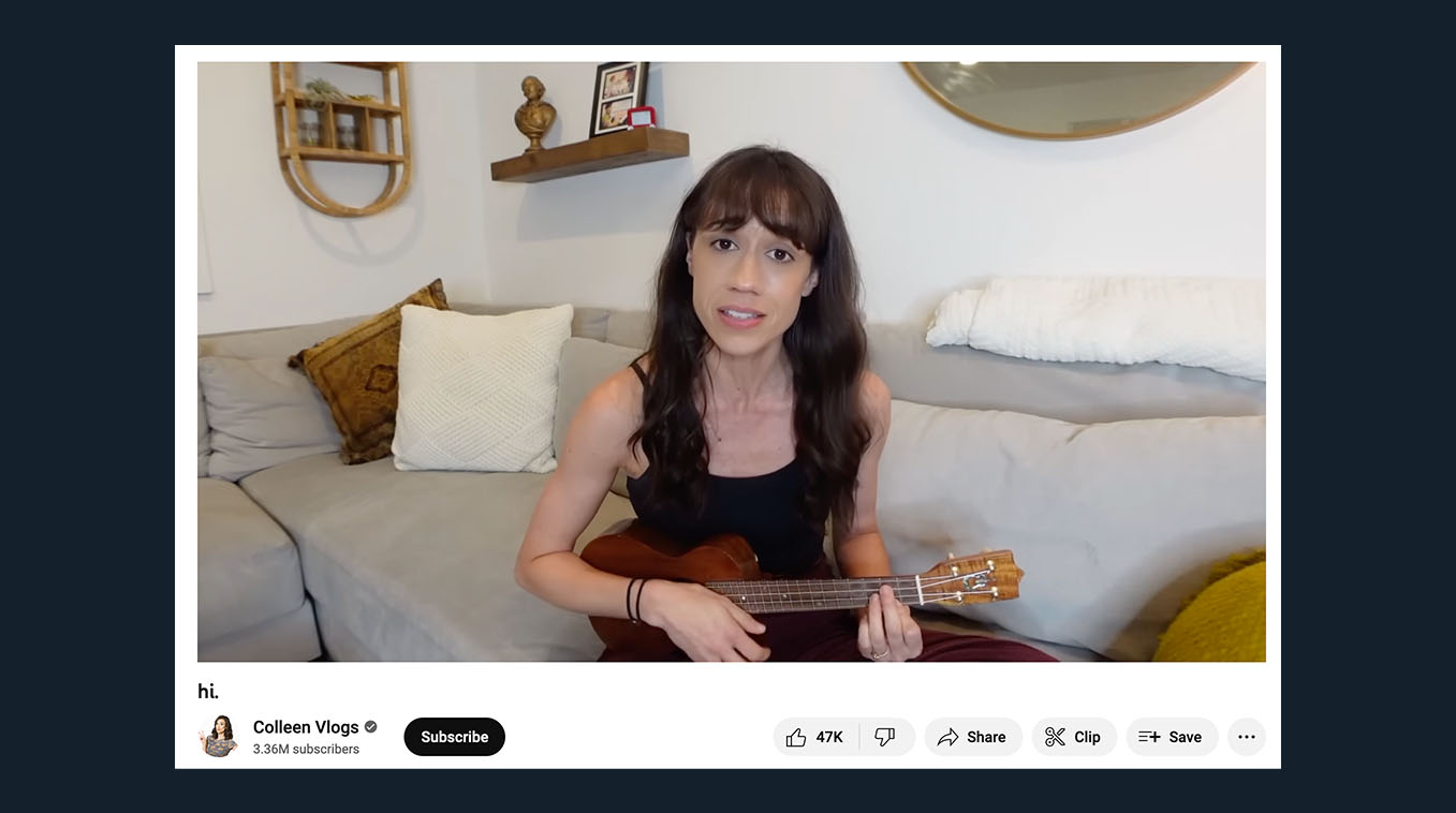 Colleen Ballinger (Miranda Sings) Ukulele Apology Video