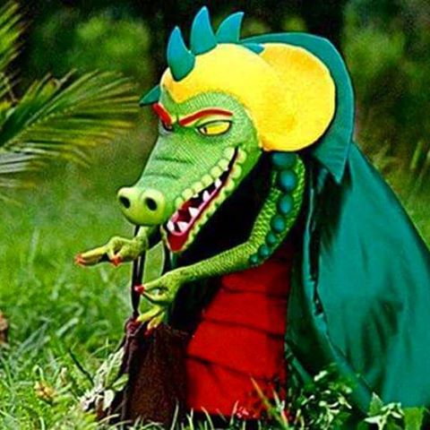 Cuca the Alligator Meme Template