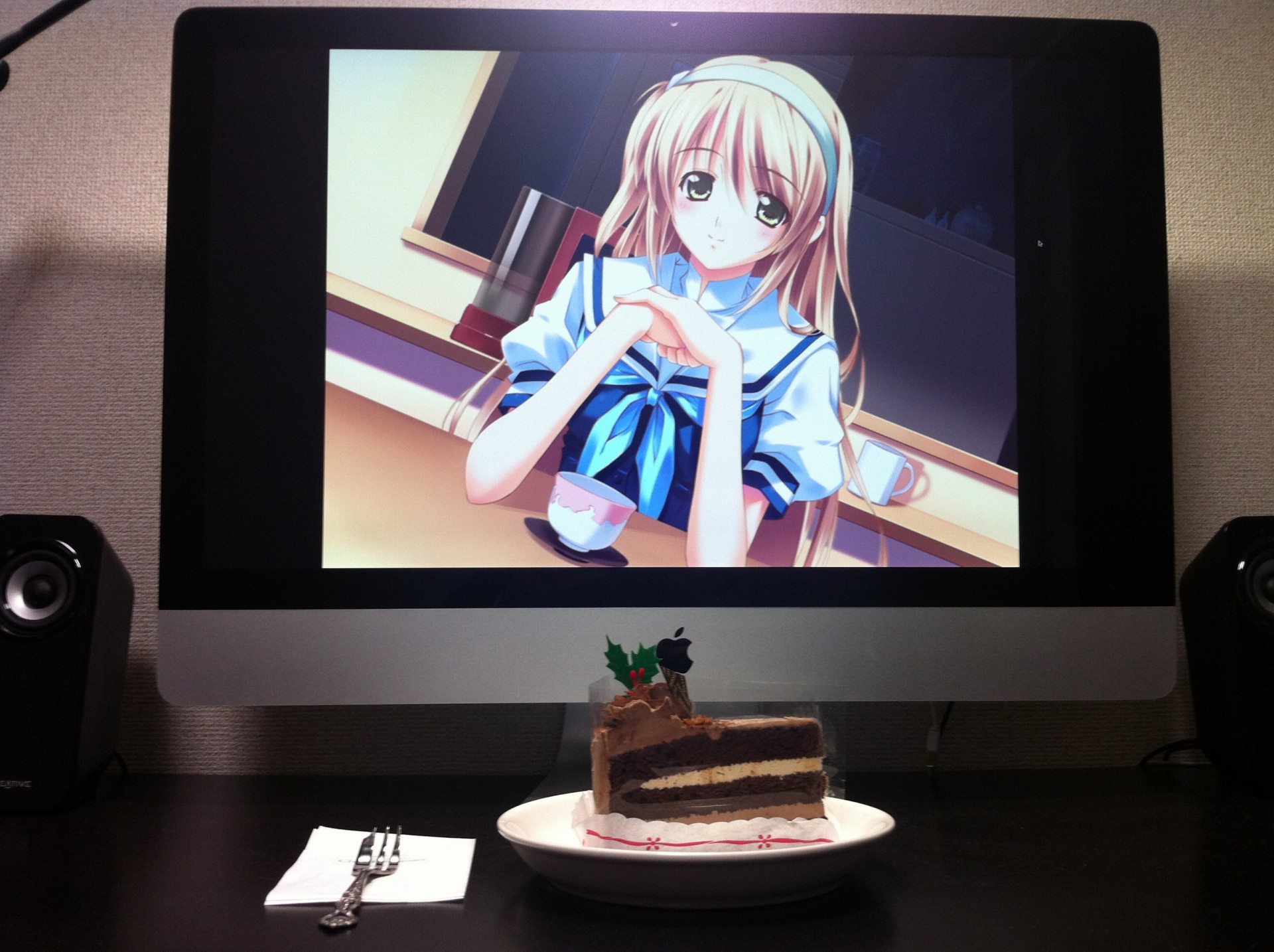 Dinner with Waifu / Otaku Dates Meme Template