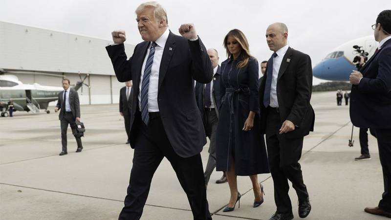 Donald Trump Double Fist Pump Photoshops Meme Template