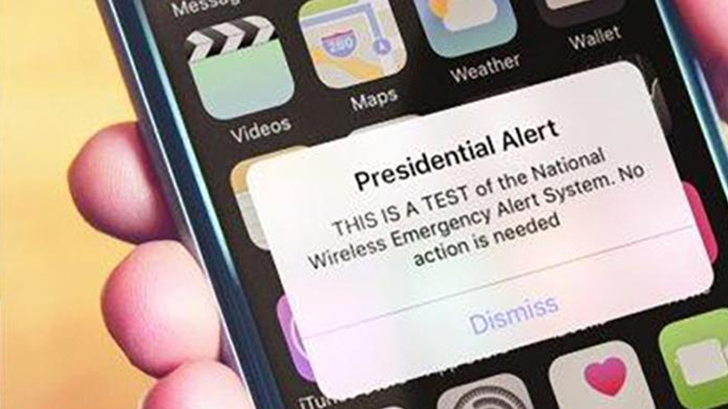 Donald Trump's Presidential Alert Meme Template