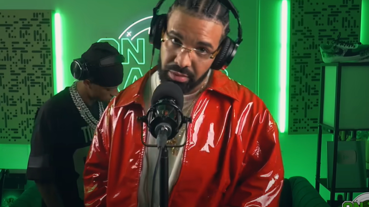 Drake Saying "Combination" Meme Template