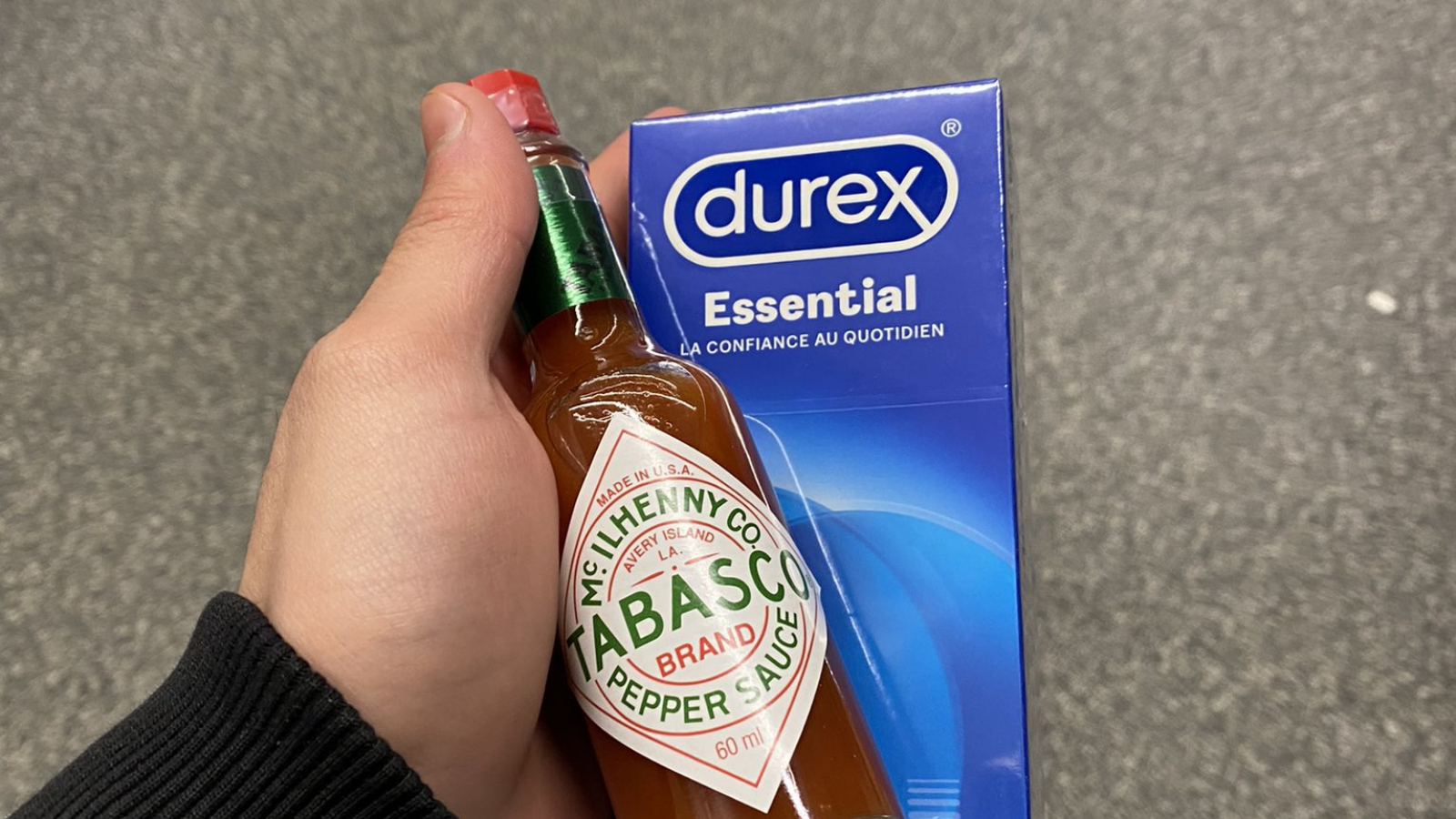 Drake's Hot Sauce Meme Template