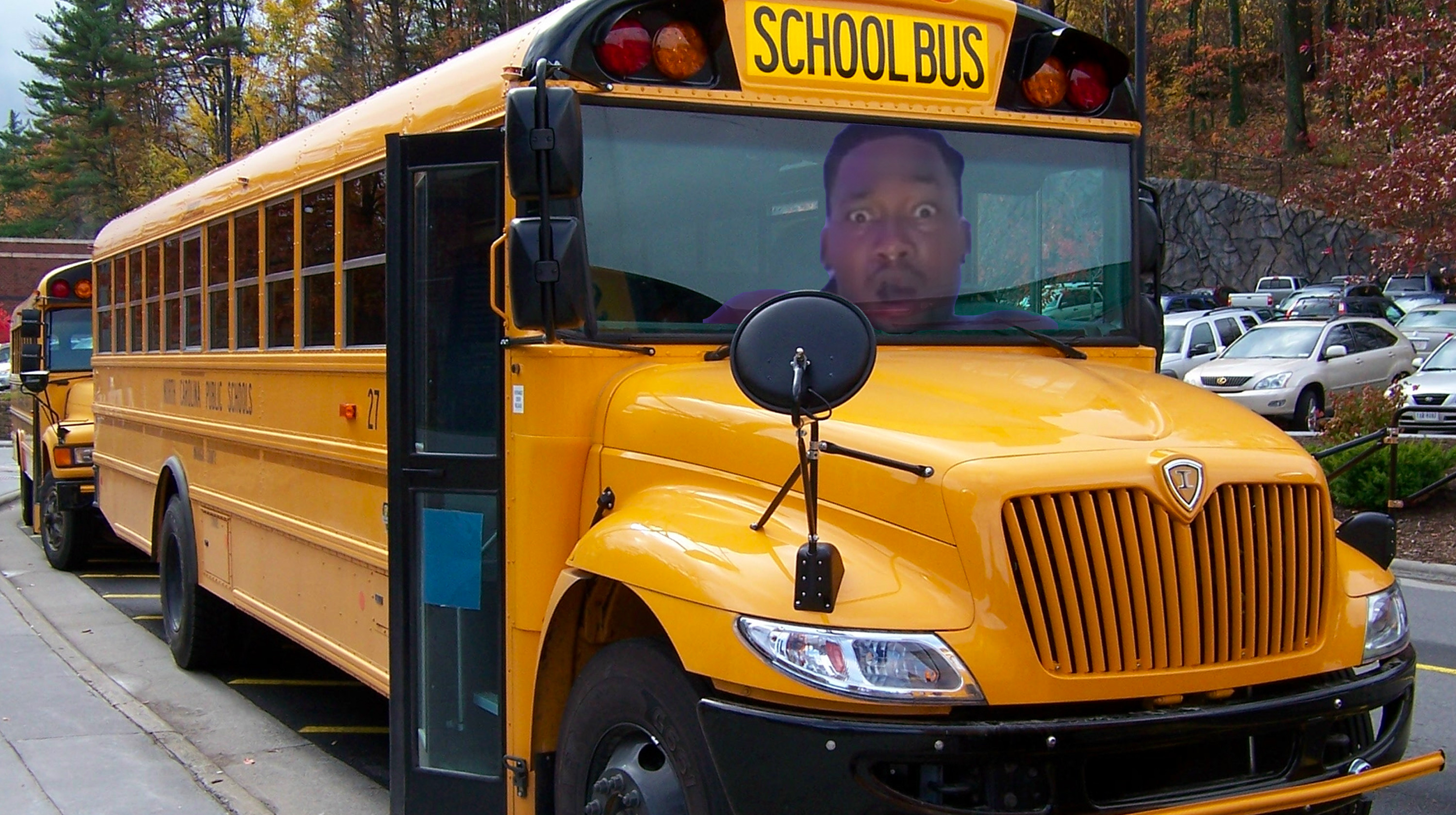 Dreamybull "Bus, Bus, Bus" / "I'm Bussing" Meme Template