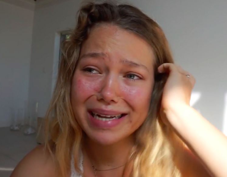 Essena O'Neill's Anti-Social Media Stunt