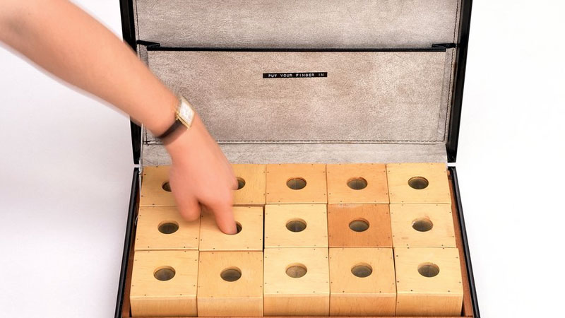 Finger Boxes Meme Template