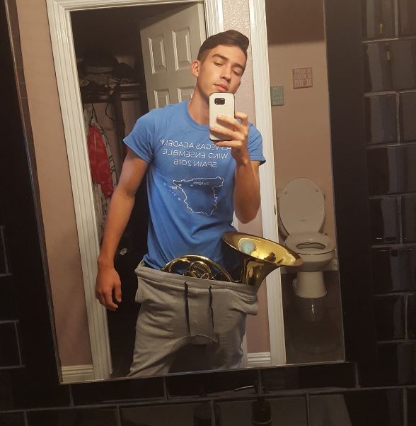 #GreySweatpantsChallenge