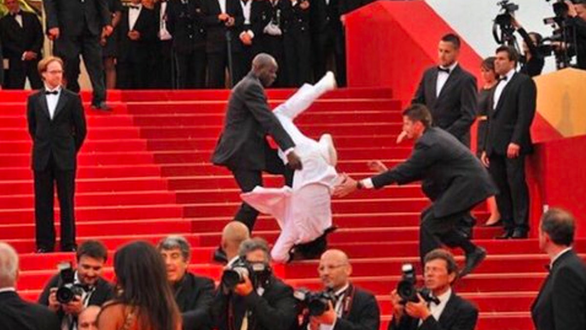Jason Derulo Has Fallen Down The Stairs Meme Template