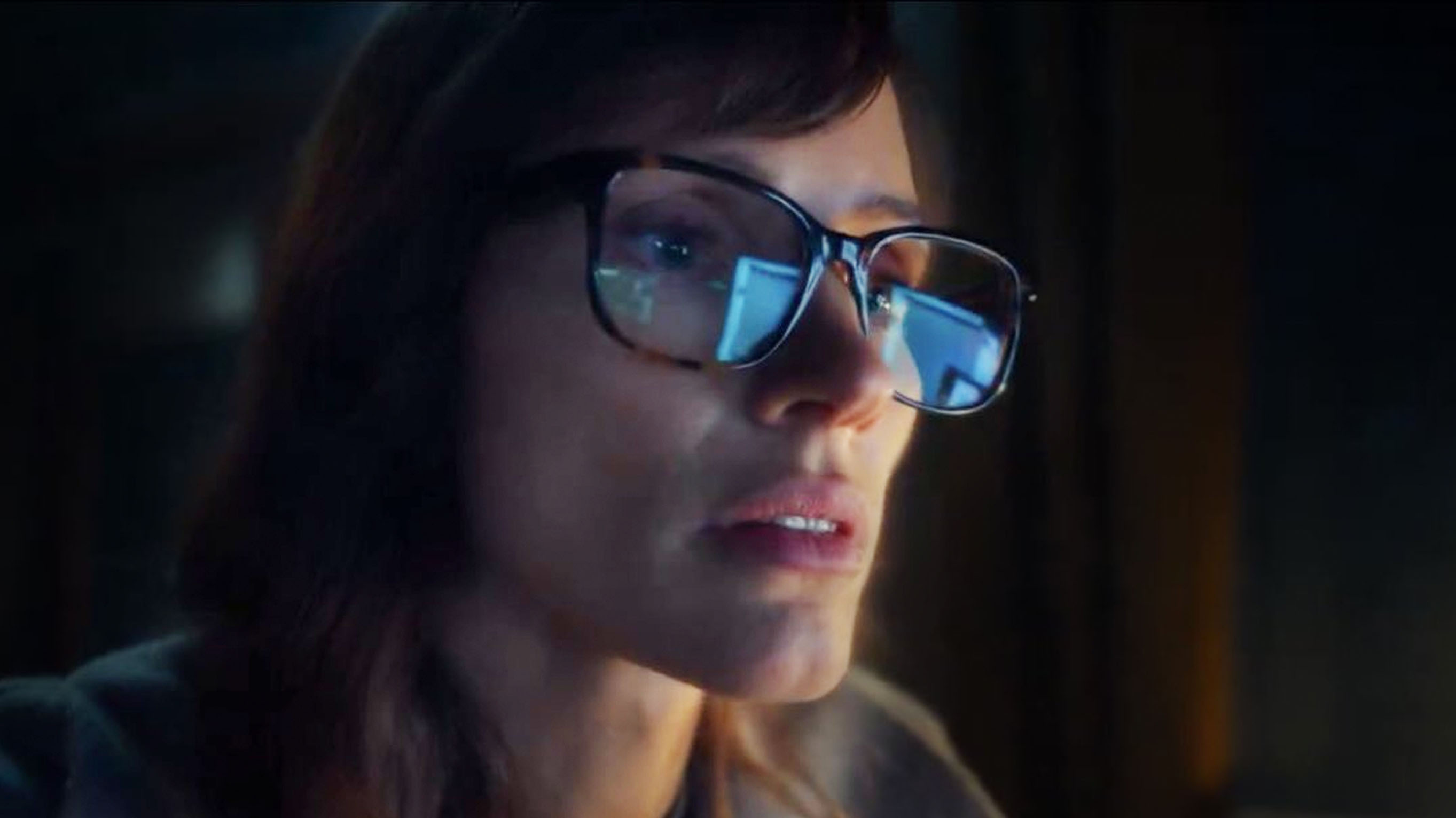 Jessica Chastain at the Computer / The Savant