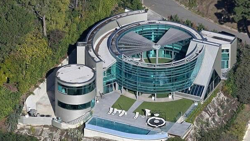Justin Bieber's Mansion