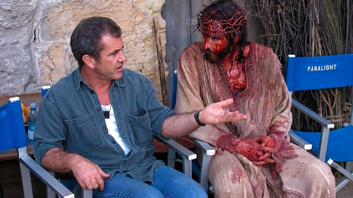 Mel Gibson Talking to Bloody Jesus