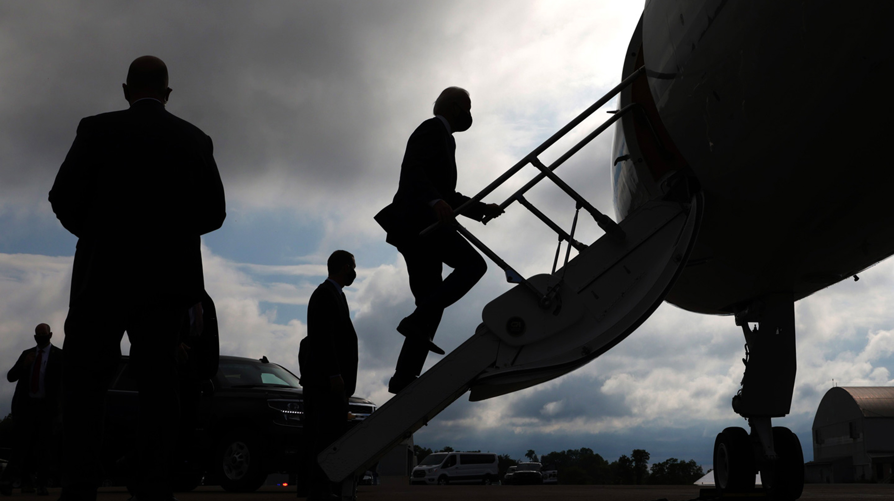 Pedo Peter Meme Template