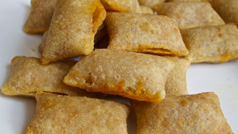 Pizza Rolls in the Oven vs. Pizza Rolls in the Microwave