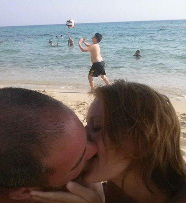 Please Photoshop Away the Kid