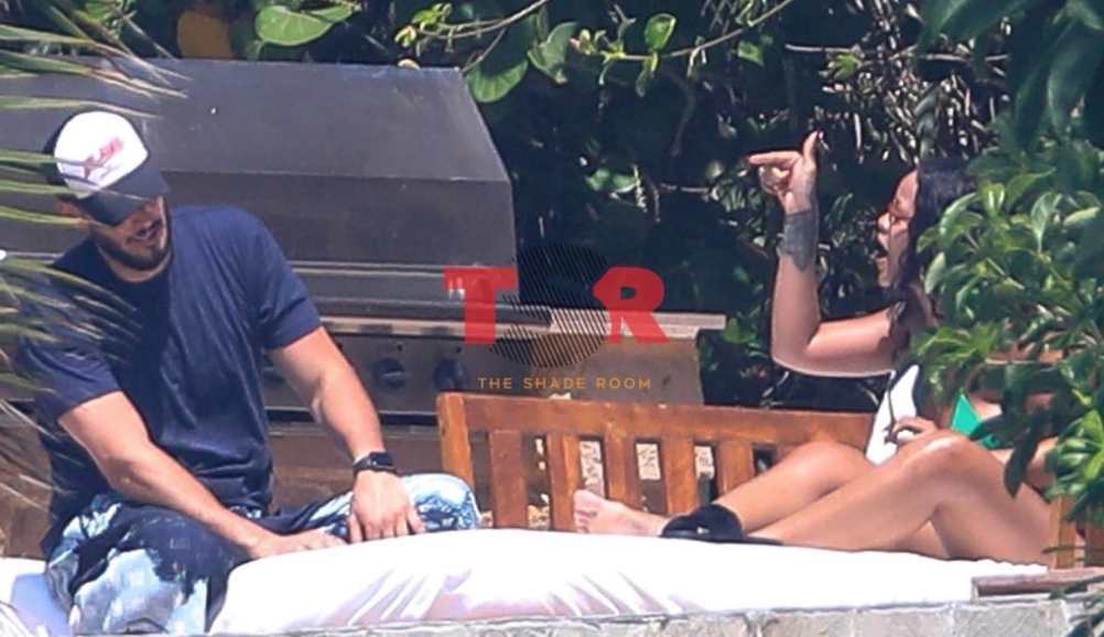 Rihanna Argument Meme Template