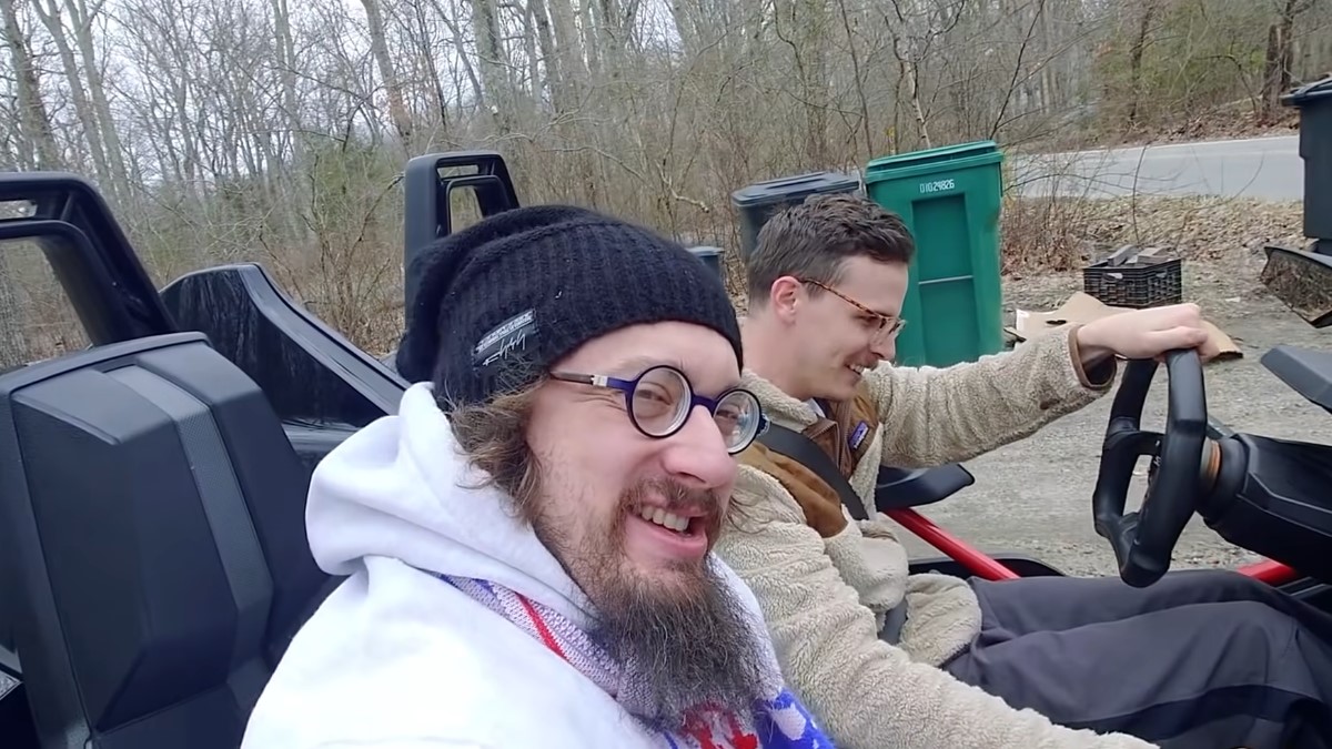 Sam Hyde vs. iDubbbz