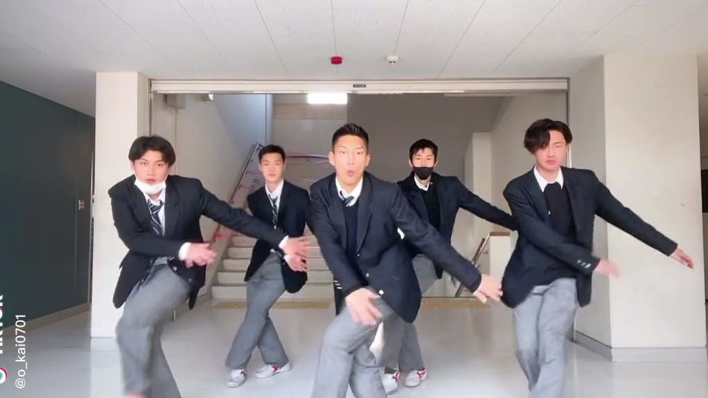 Scarlet Police on Ghetto Patrol 24PM Dance Meme Template