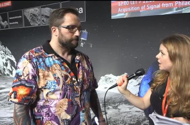 Shirtstorm / Shirtgate Meme Template