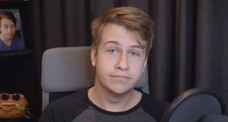 Slazo Meme Template
