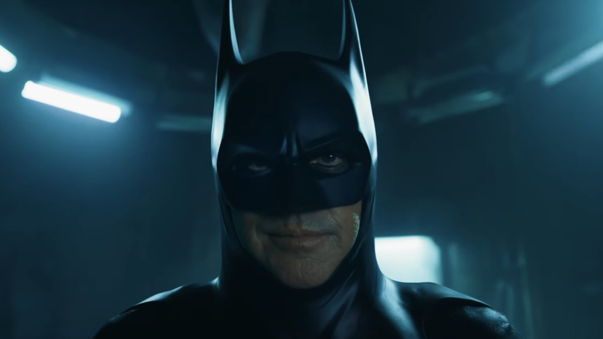 Smirking Batman / Man Meme Template