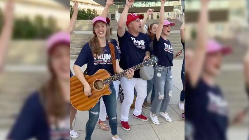"Vote Trump 2020" Family Band Video Meme Template